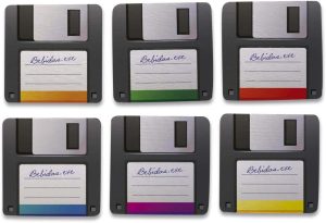Kit 6 Porta Copos Nerd Retrô Disquete Decoração divertida cor:Preto