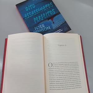 Imagem do livro em aberto